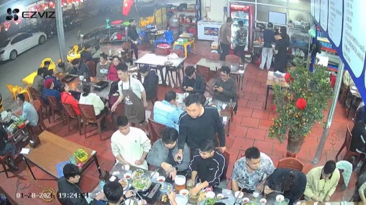 Không khí cơ sở 2