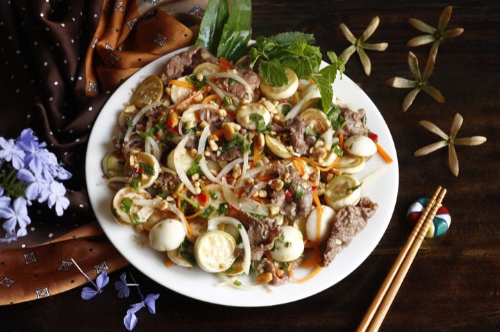 Nộm bò cà pháo
