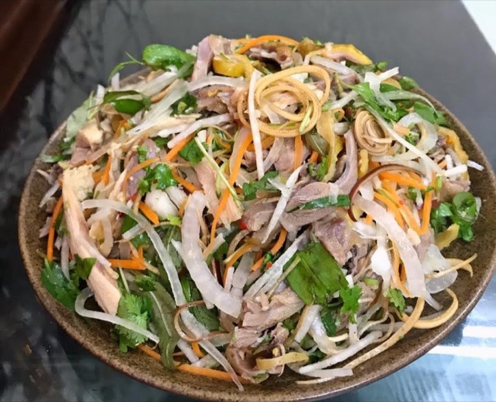 Nộm tai