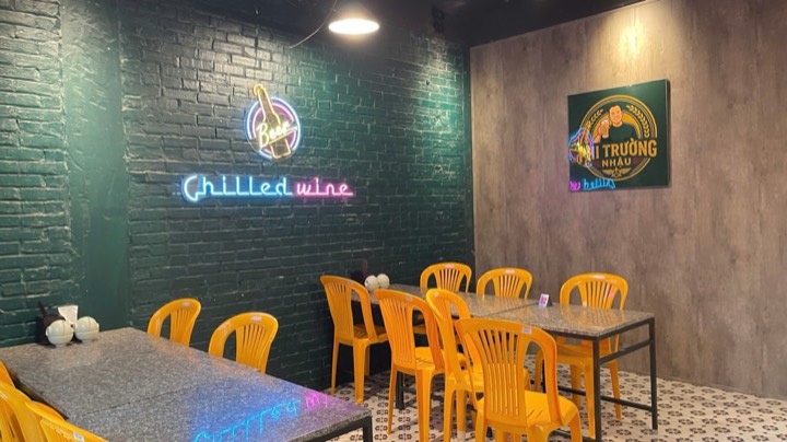 Bàn nhậu cơ sở 2